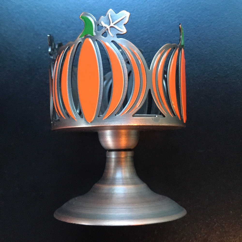 Bath and Body Works pumpkin tea light holder